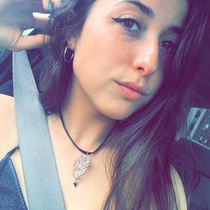 Meet your Posher, Mara